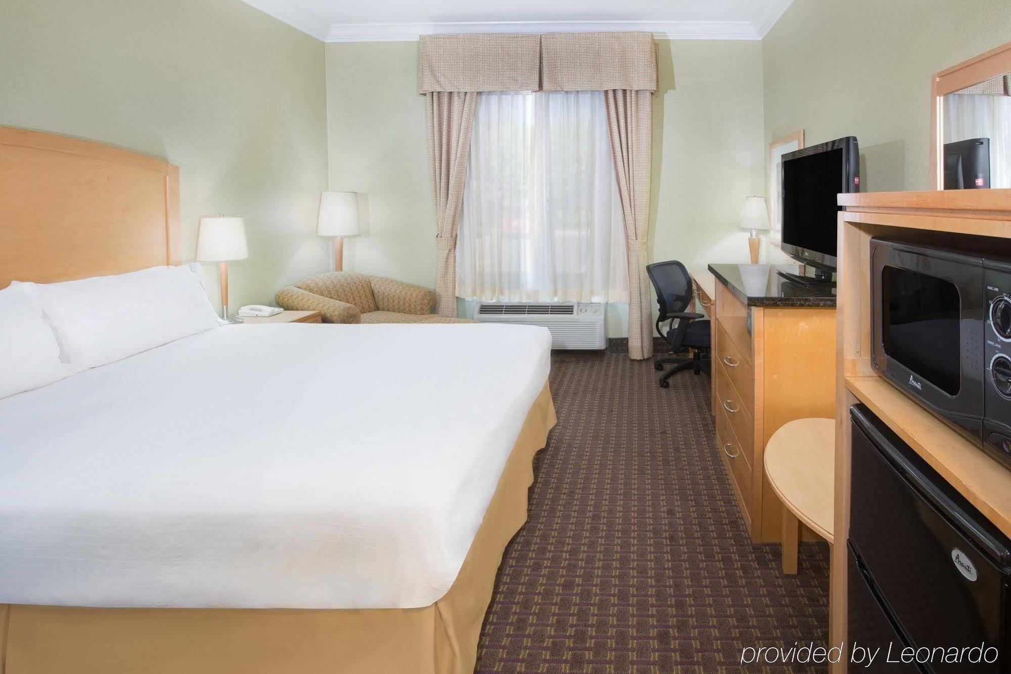 Holiday Inn Express Hotel & Suites Vacaville By Ihg Luaran gambar