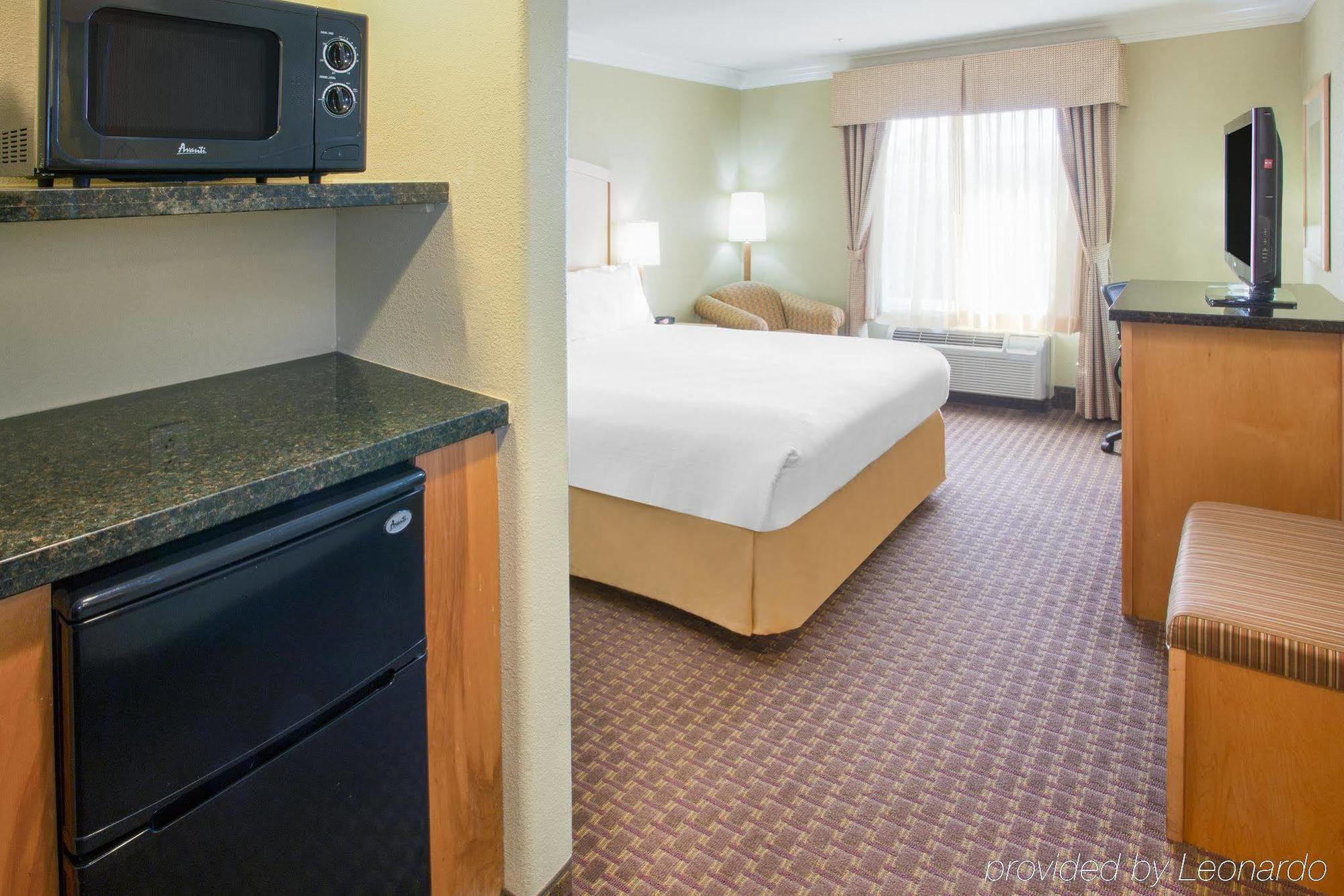Holiday Inn Express Hotel & Suites Vacaville By Ihg Luaran gambar